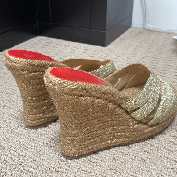 Christian Louboutin gold wedge slides - Picture 3 of 10